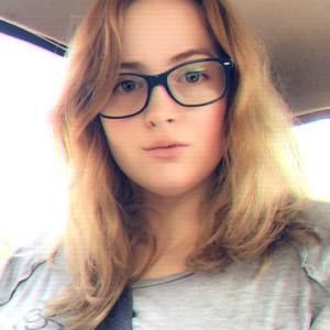 Meet your Posher, Marissa